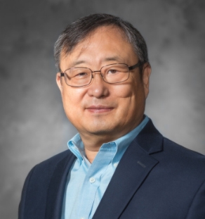 Portrait of Dr. Yung Lee - BOARD DIRECTOR